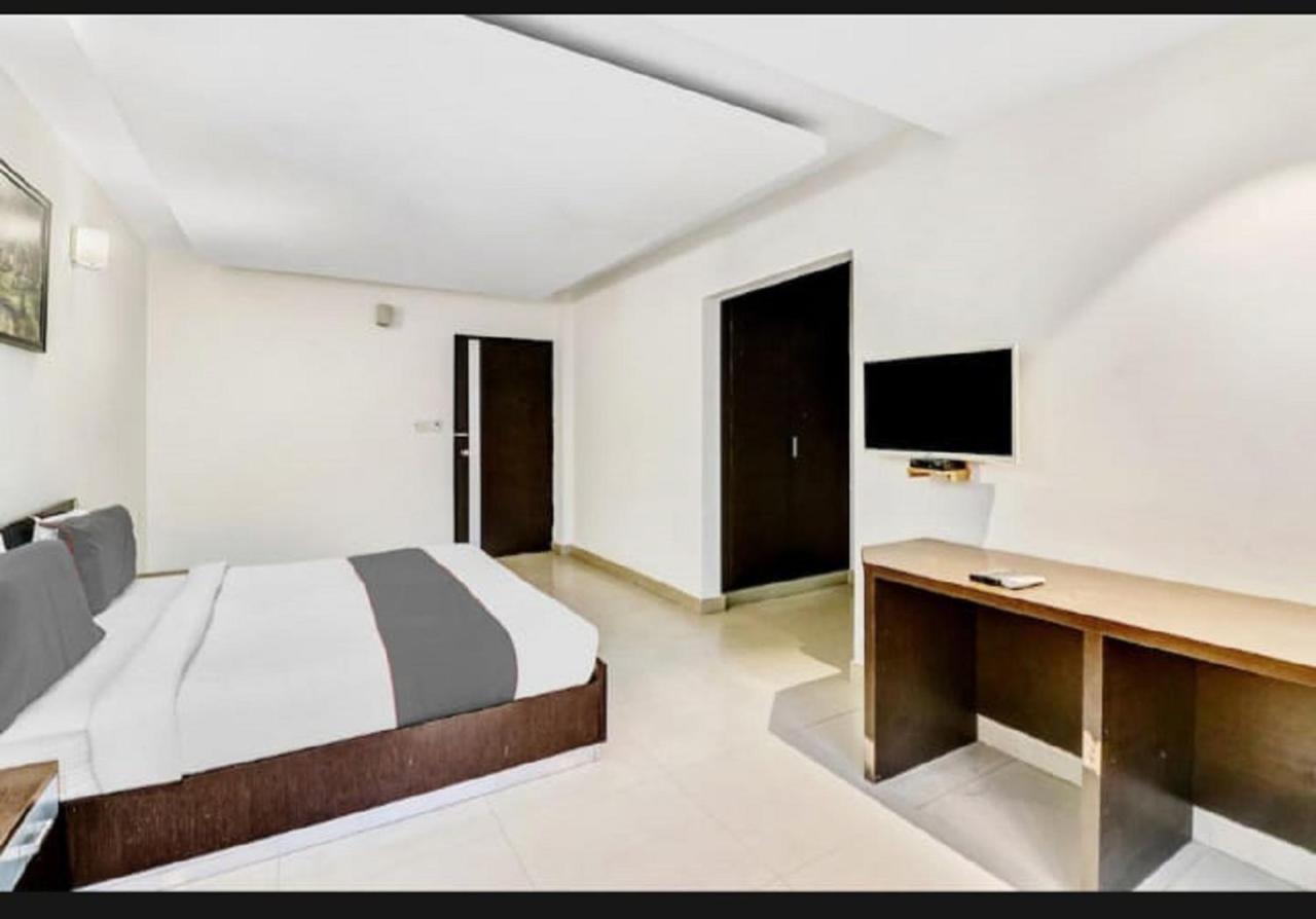Aerocity Hotel Jindal Palace Delhi- A Well Hygiene Property"All Staff Vaccinated " New Delhi Exterior foto