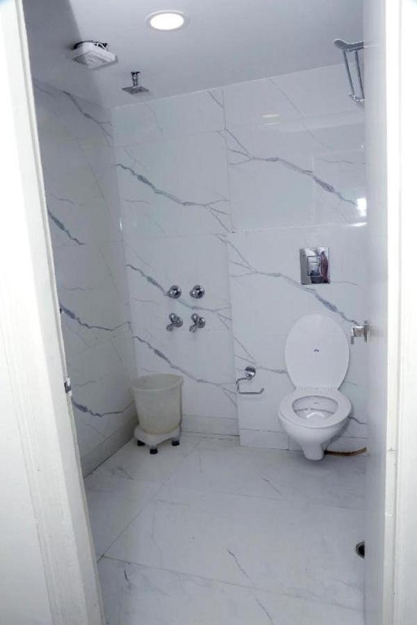 Aerocity Hotel Jindal Palace Delhi- A Well Hygiene Property"All Staff Vaccinated " New Delhi Exterior foto